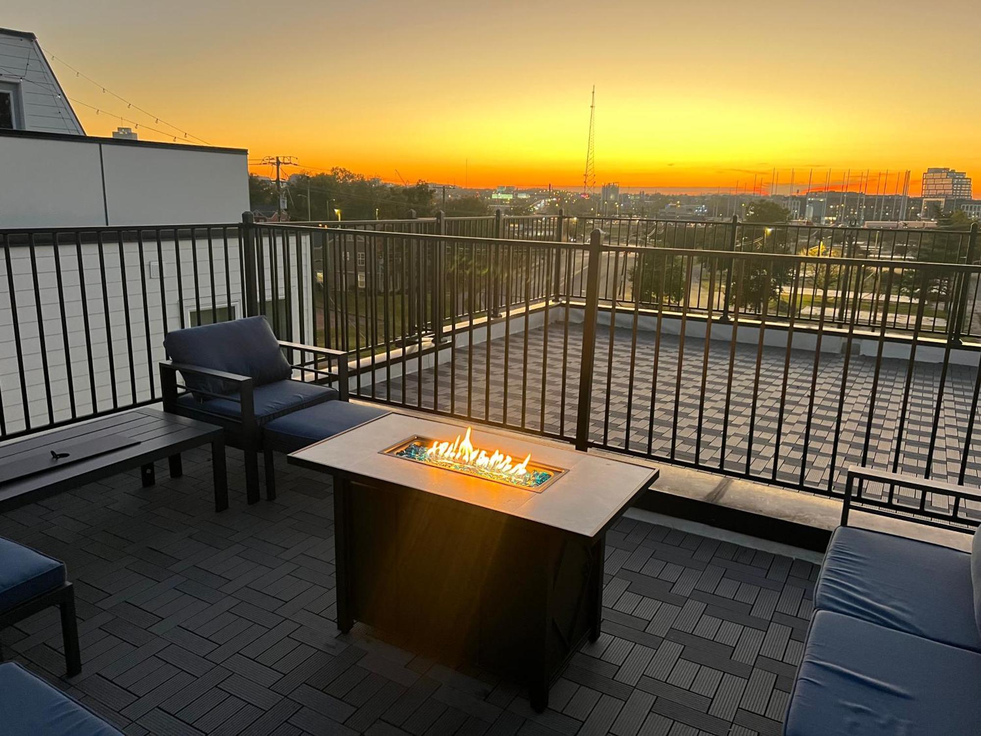 New Elevations Rooftop 5 Min To Downtown Nash Nashville Exteriör bild